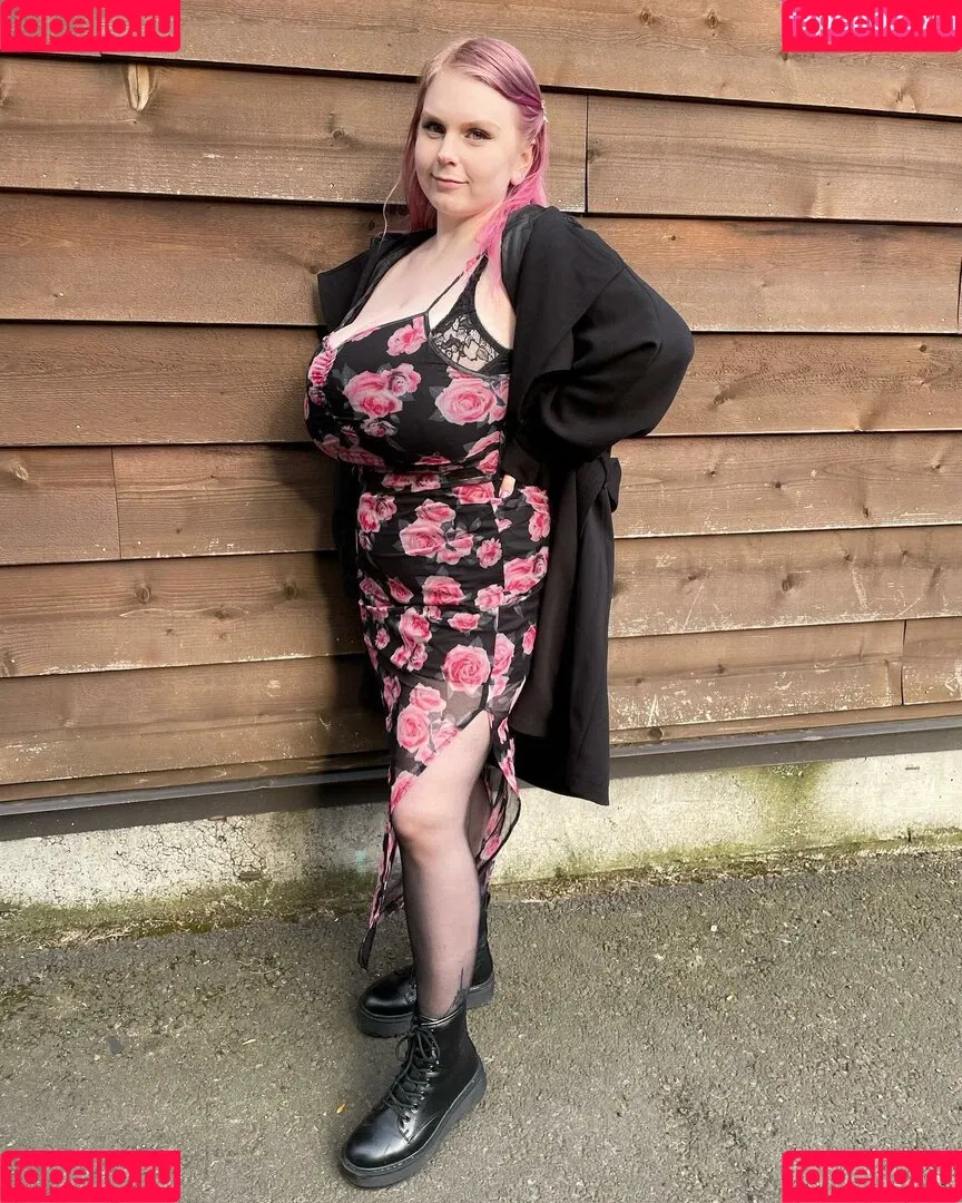 Cassie0pia Onlyfans Photo Gallery 