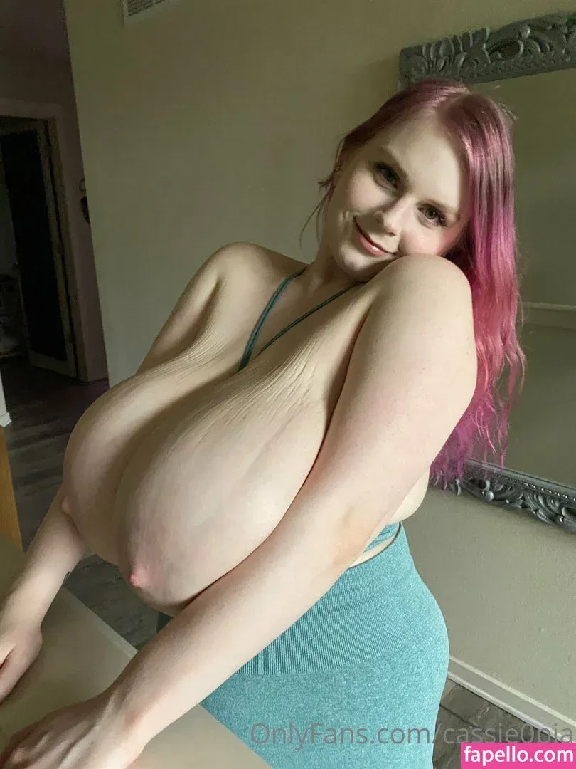 Cassie0pia Onlyfans Photo Gallery 