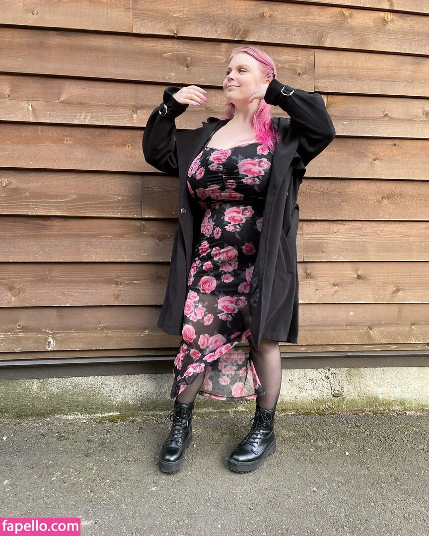 Cassie0pia Onlyfans Photo Gallery 