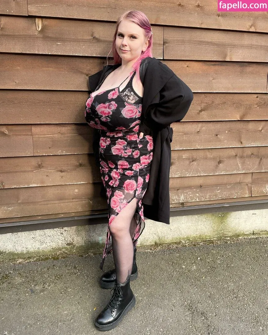 Cassie0pia Onlyfans Photo Gallery 