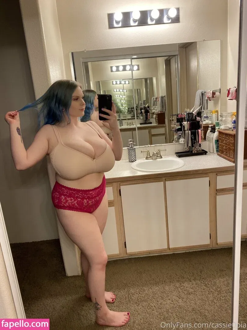 Cassie0pia Onlyfans Photo Gallery 