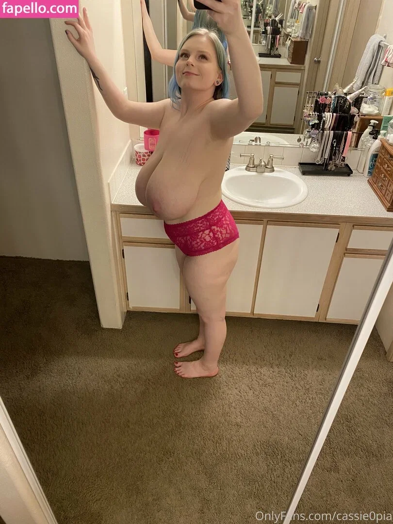 Cassie0pia Onlyfans Photo Gallery 