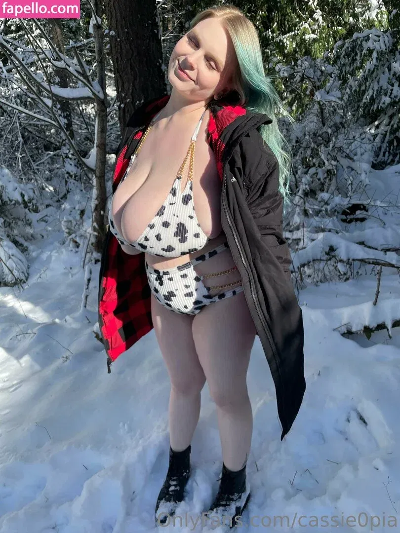 Cassie0pia Onlyfans Photo Gallery 