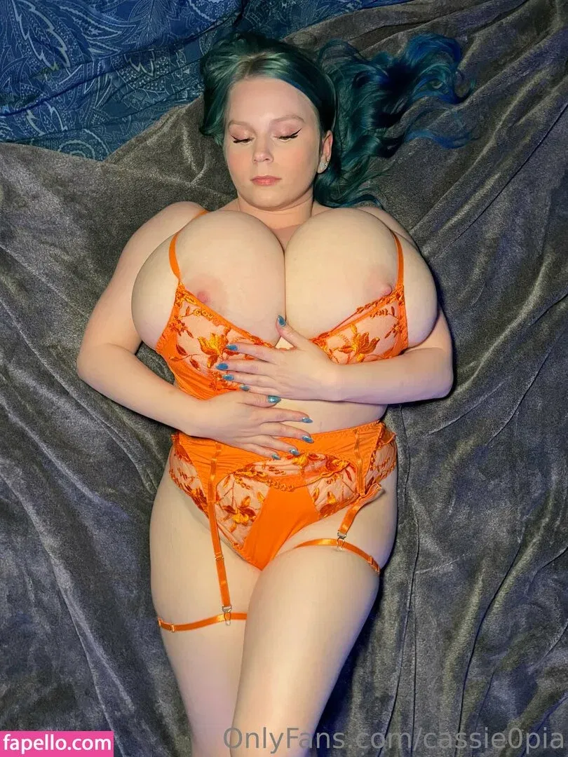 Cassie0pia Onlyfans Photo Gallery 