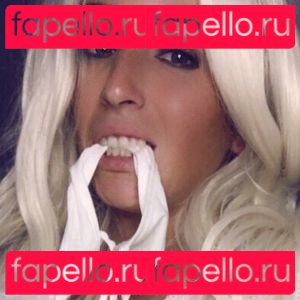 theonlylaya Onlyfans Photo Gallery 