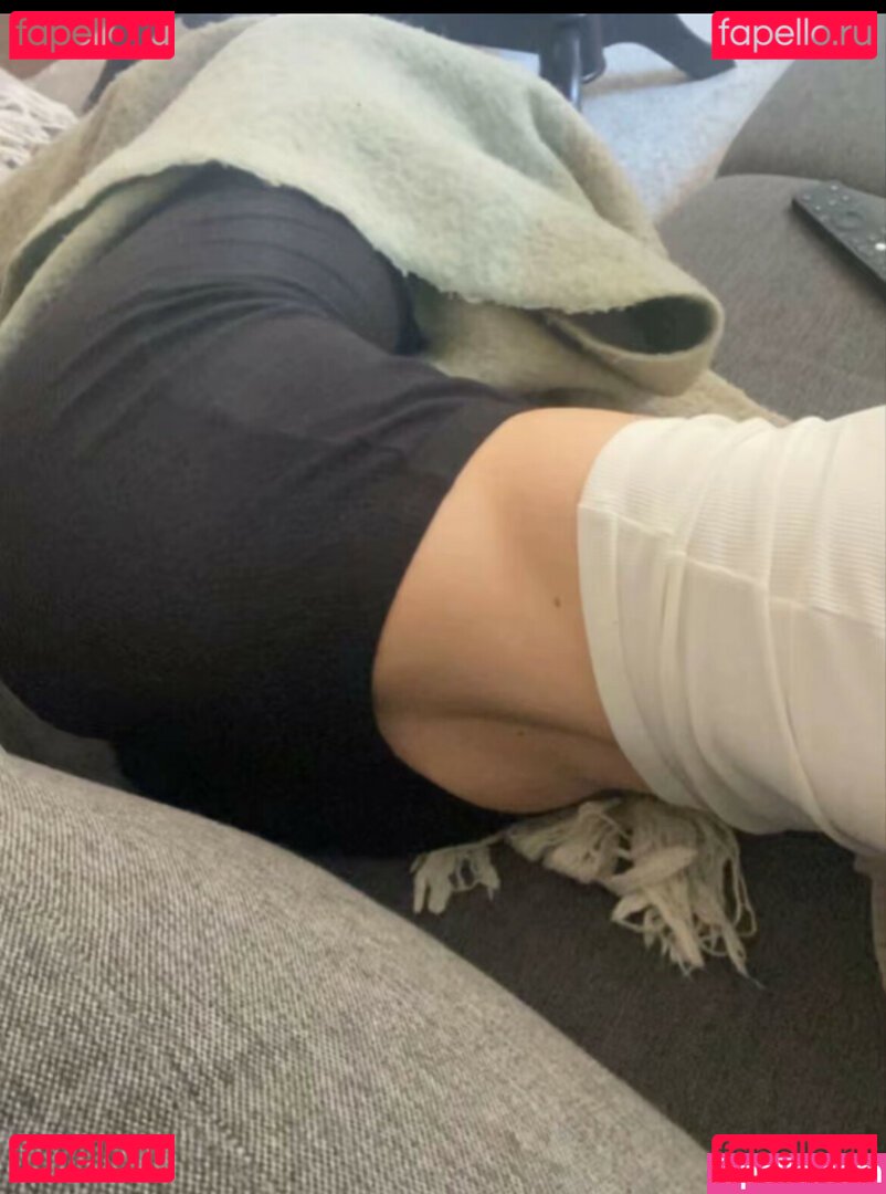 maya.zrv / monamarie Onlyfans Photo Gallery 