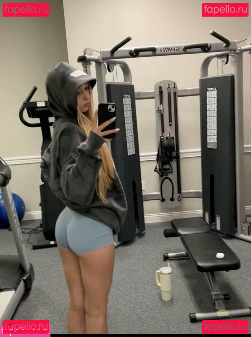 maya.zrv / monamarie Onlyfans Photo Gallery 