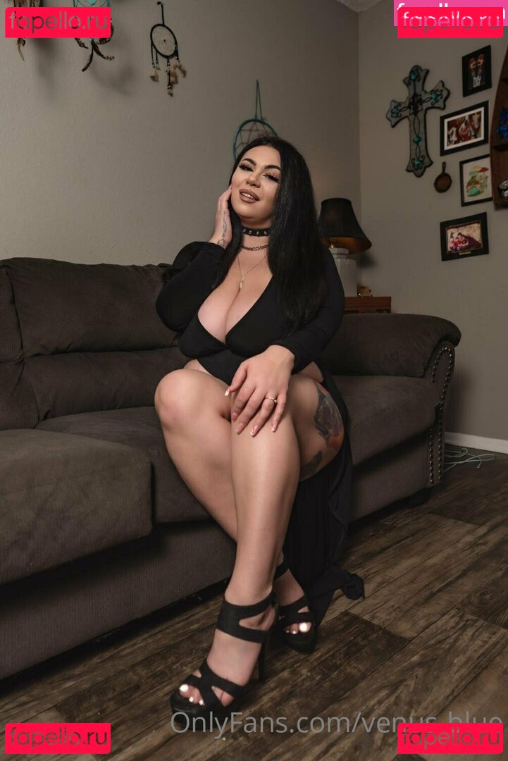 venus-blue / venusbluemodel Onlyfans Photo Gallery 