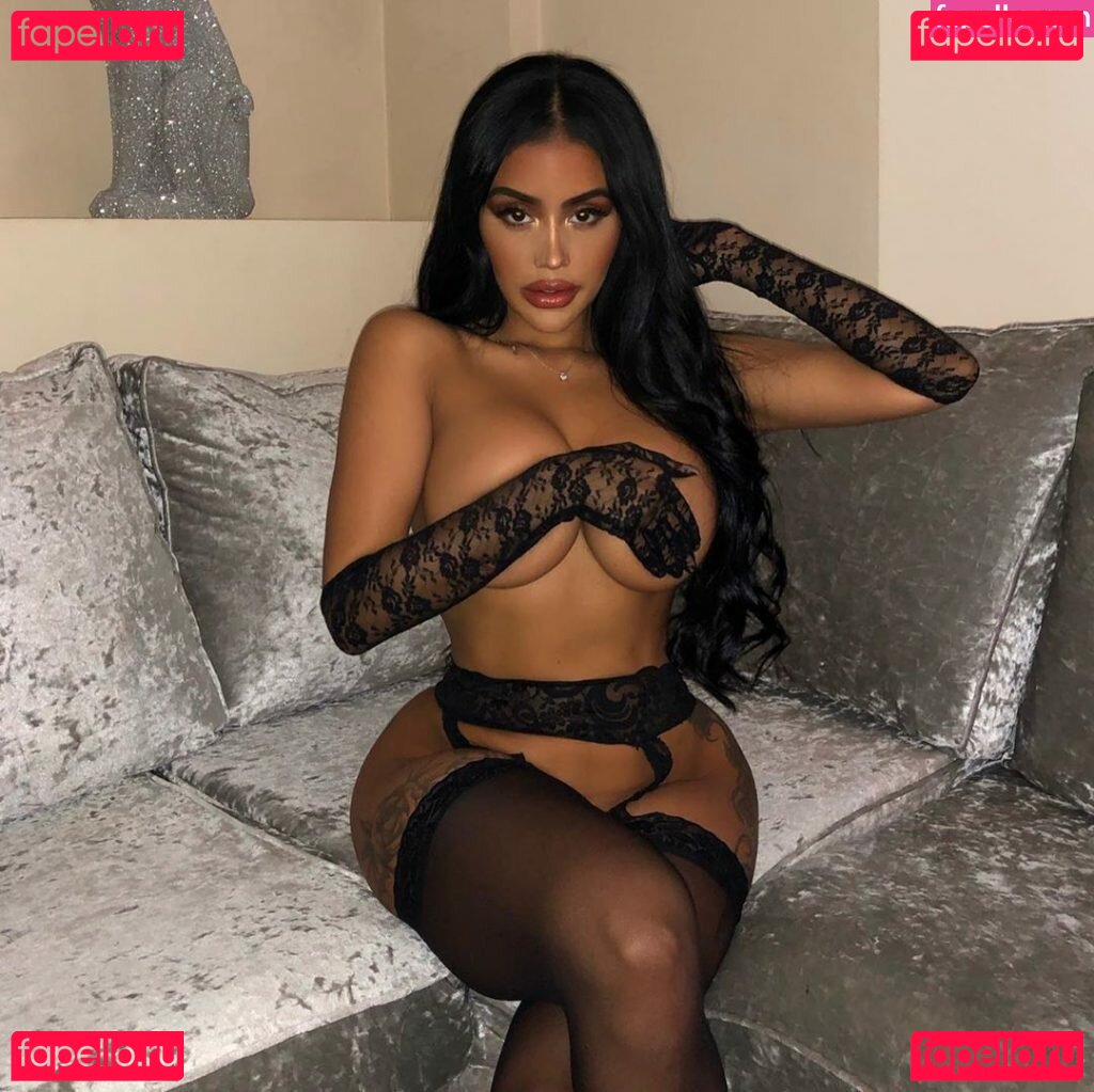 chloesaxon Nude Onlyfans Photo 11