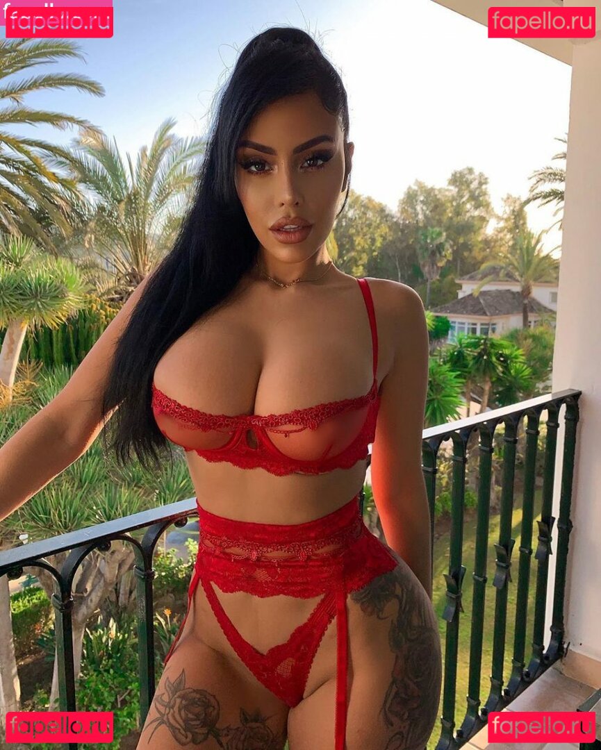 chloesaxon Nude Onlyfans Photo 8