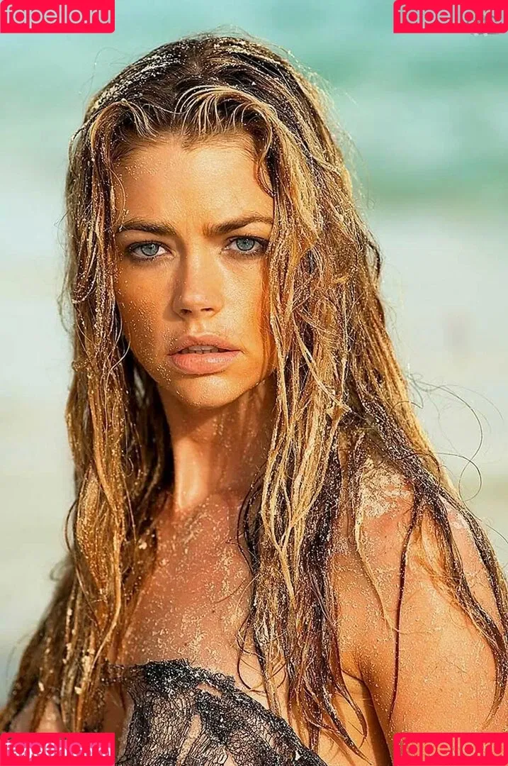 Denise Richards Onlyfans Photo Gallery 