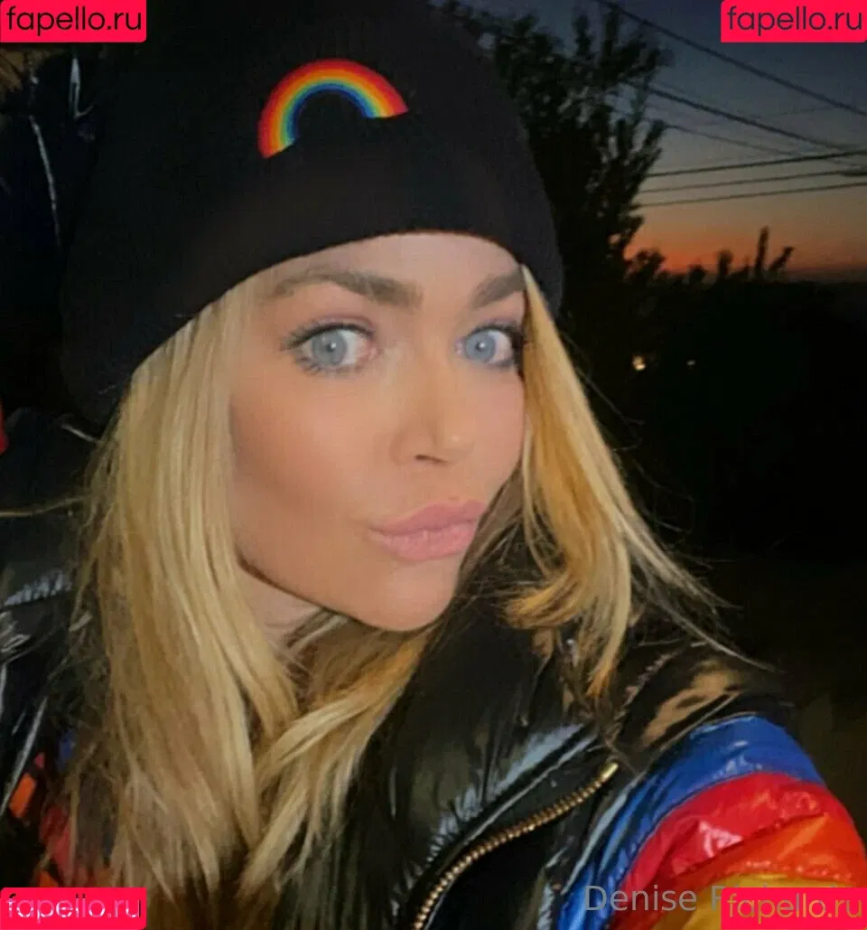 Denise Richards Onlyfans Photo Gallery 