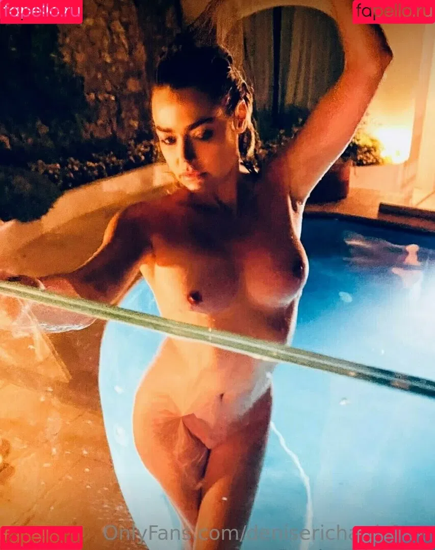 Denise Richards Onlyfans Photo Gallery 