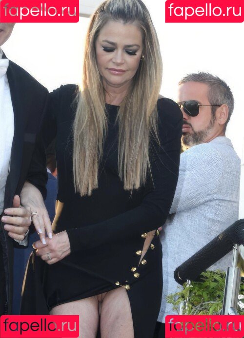 Denise Richards Onlyfans Photo Gallery 