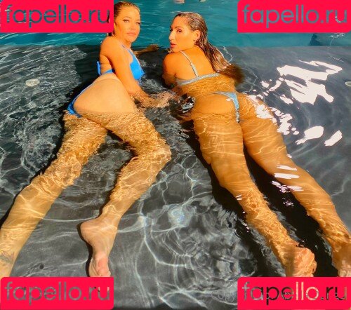 Denise Richards Onlyfans Photo Gallery 