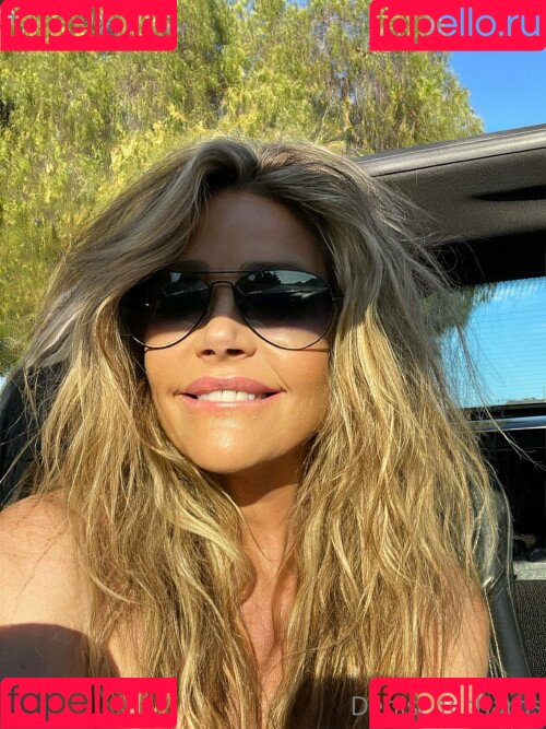 Denise Richards Onlyfans Photo Gallery 