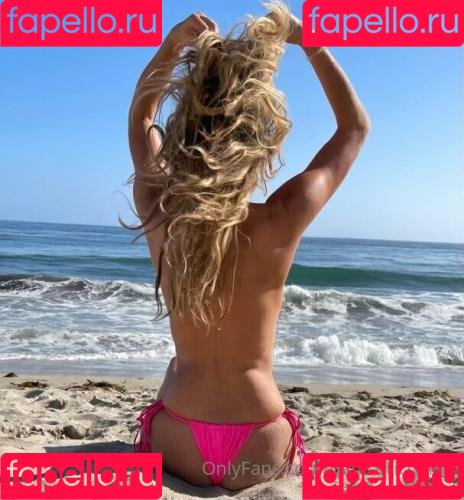 Denise Richards Onlyfans Photo Gallery 