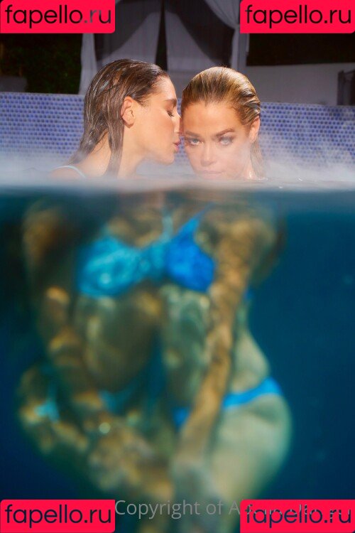 Denise Richards Onlyfans Photo Gallery 