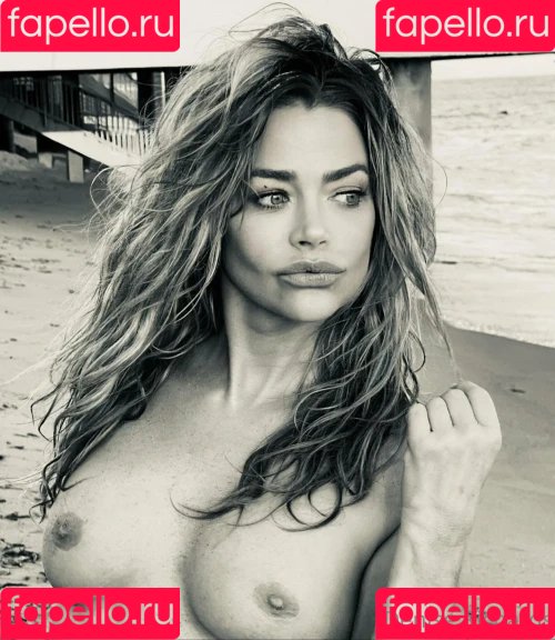 Denise Richards Onlyfans Photo Gallery 