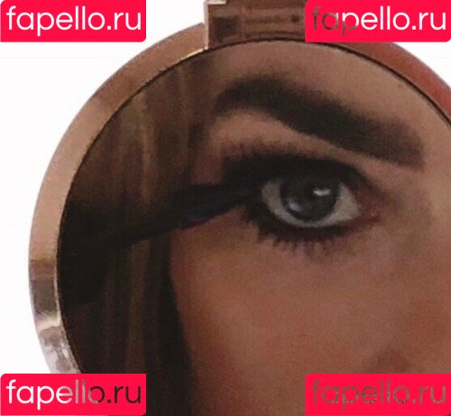 Denise Richards Onlyfans Photo Gallery 