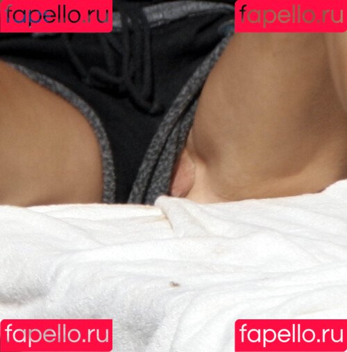 Denise Richards Onlyfans Photo Gallery 