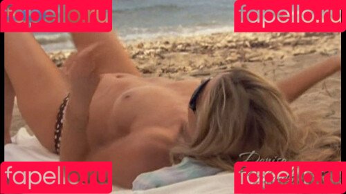 Denise Richards Onlyfans Photo Gallery 