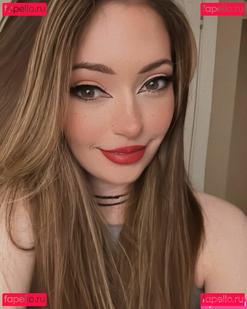 Alli Flanagan / alli90 Onlyfans Photo Gallery 