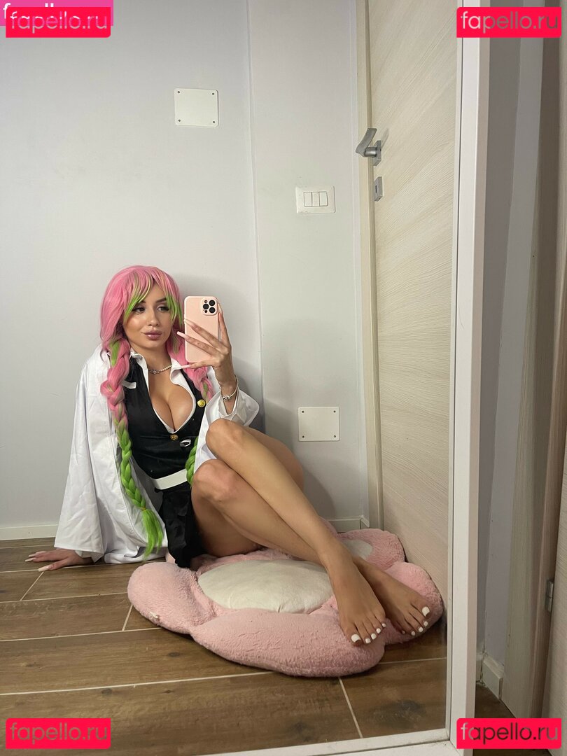 Esmeralda Morichelli / Morichels Onlyfans Photo Gallery 