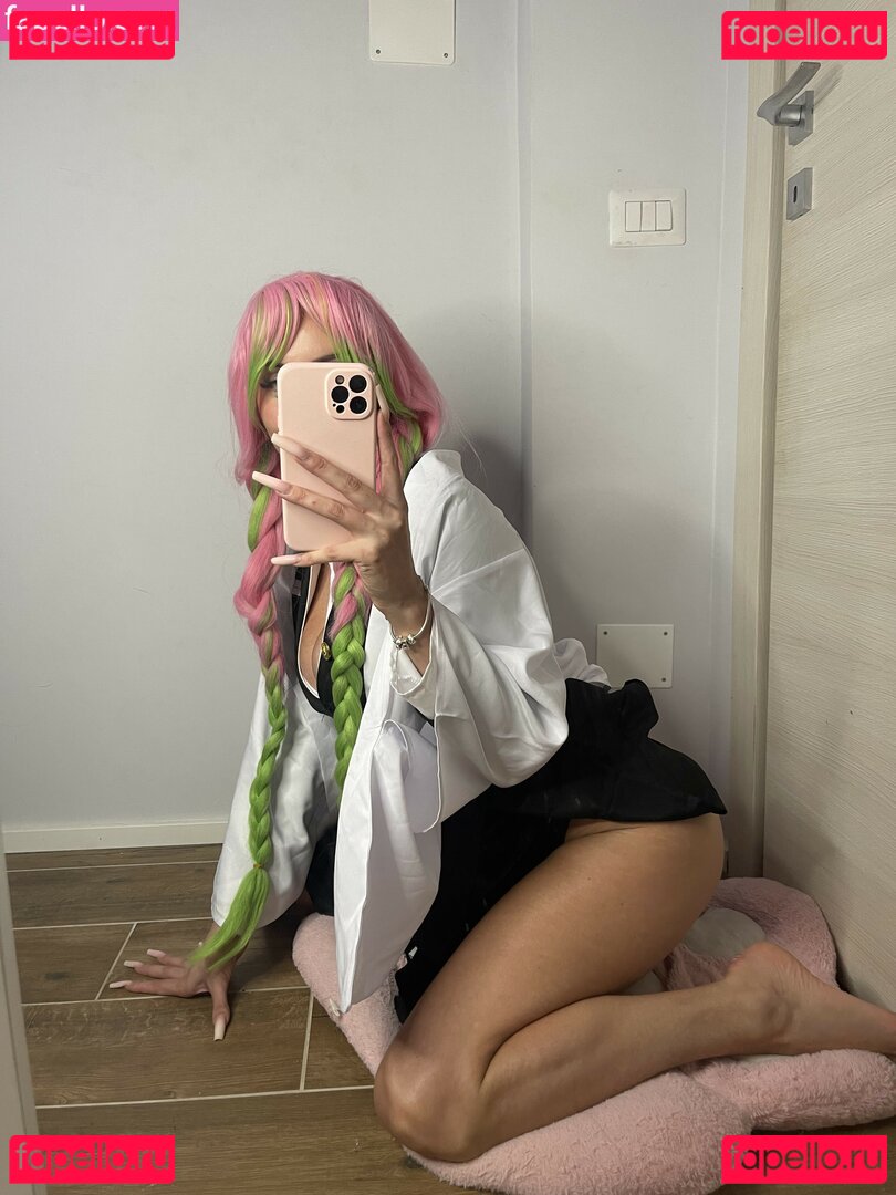 Esmeralda Morichelli / Morichels Onlyfans Photo Gallery 