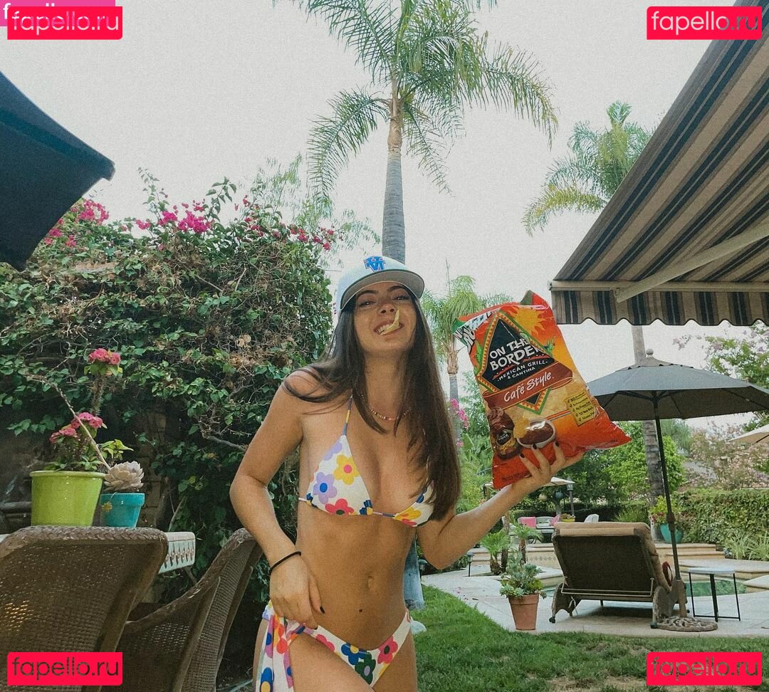 Ava Allan / avaalan / avaallan Onlyfans Photo Gallery 