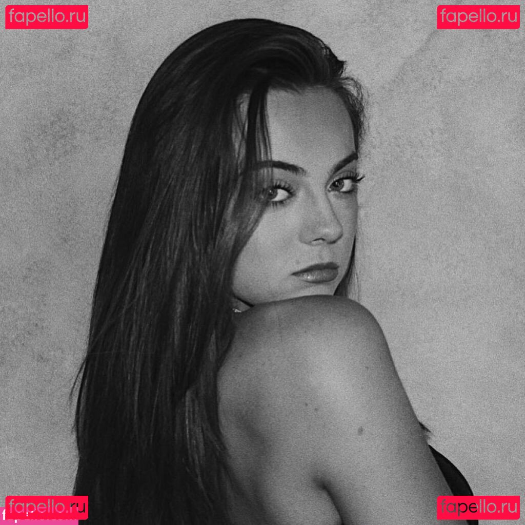 Ava Allan / avaalan / avaallan Onlyfans Photo Gallery 