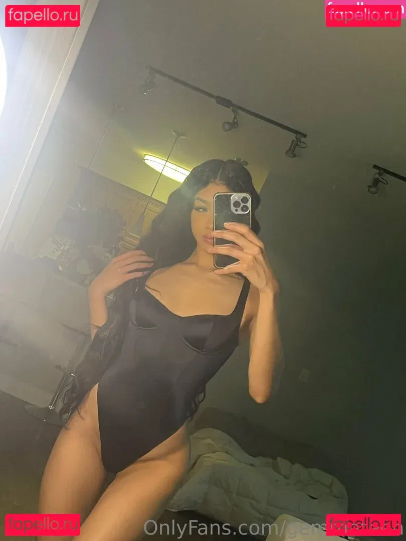 gemmateen Onlyfans Photo Gallery 
