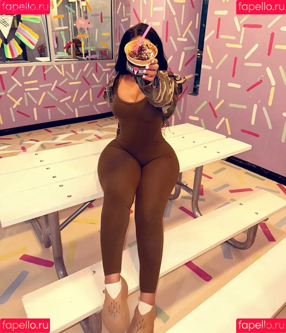 Princess A1naniee Onlyfans Photo Gallery 