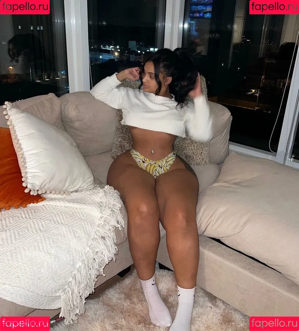 Princess A1naniee Onlyfans Photo Gallery 
