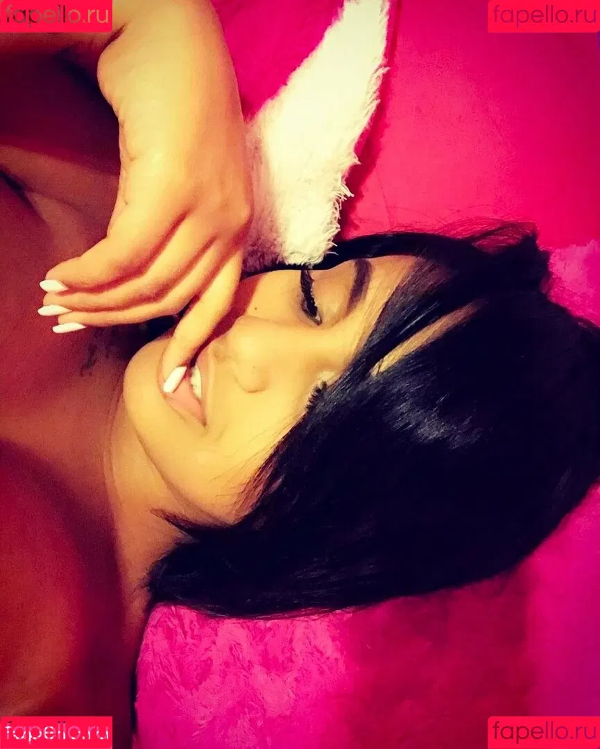 Princess A1naniee Onlyfans Photo Gallery 