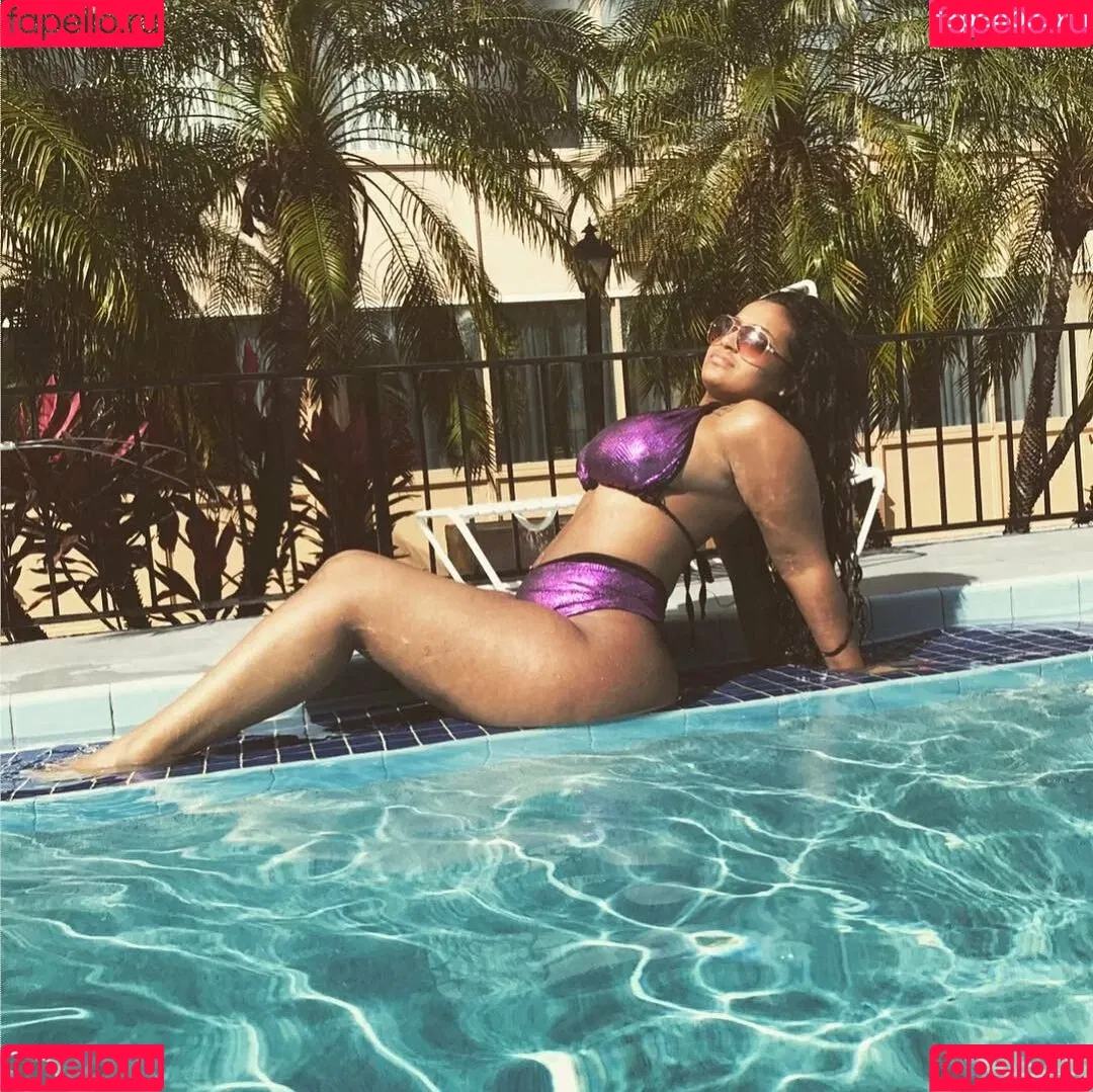 Princess A1naniee Onlyfans Photo Gallery 