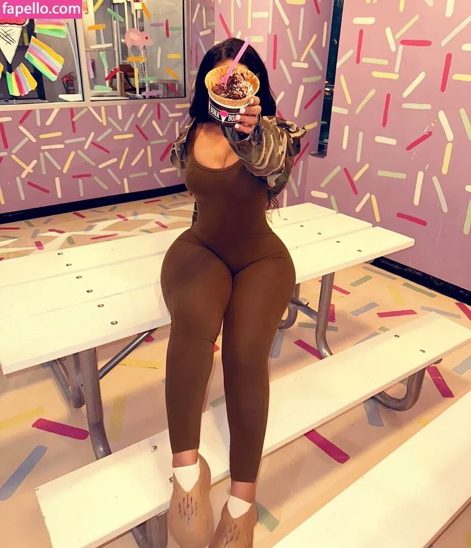 Princess A1naniee Onlyfans Photo Gallery 