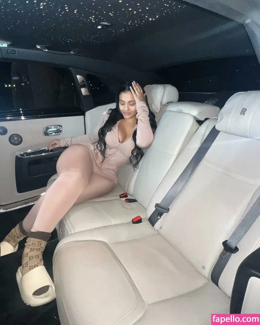 Princess A1naniee Onlyfans Photo Gallery 