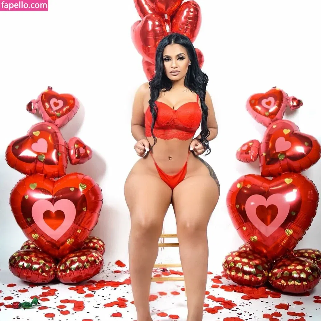 Princess A1naniee Onlyfans Photo Gallery 