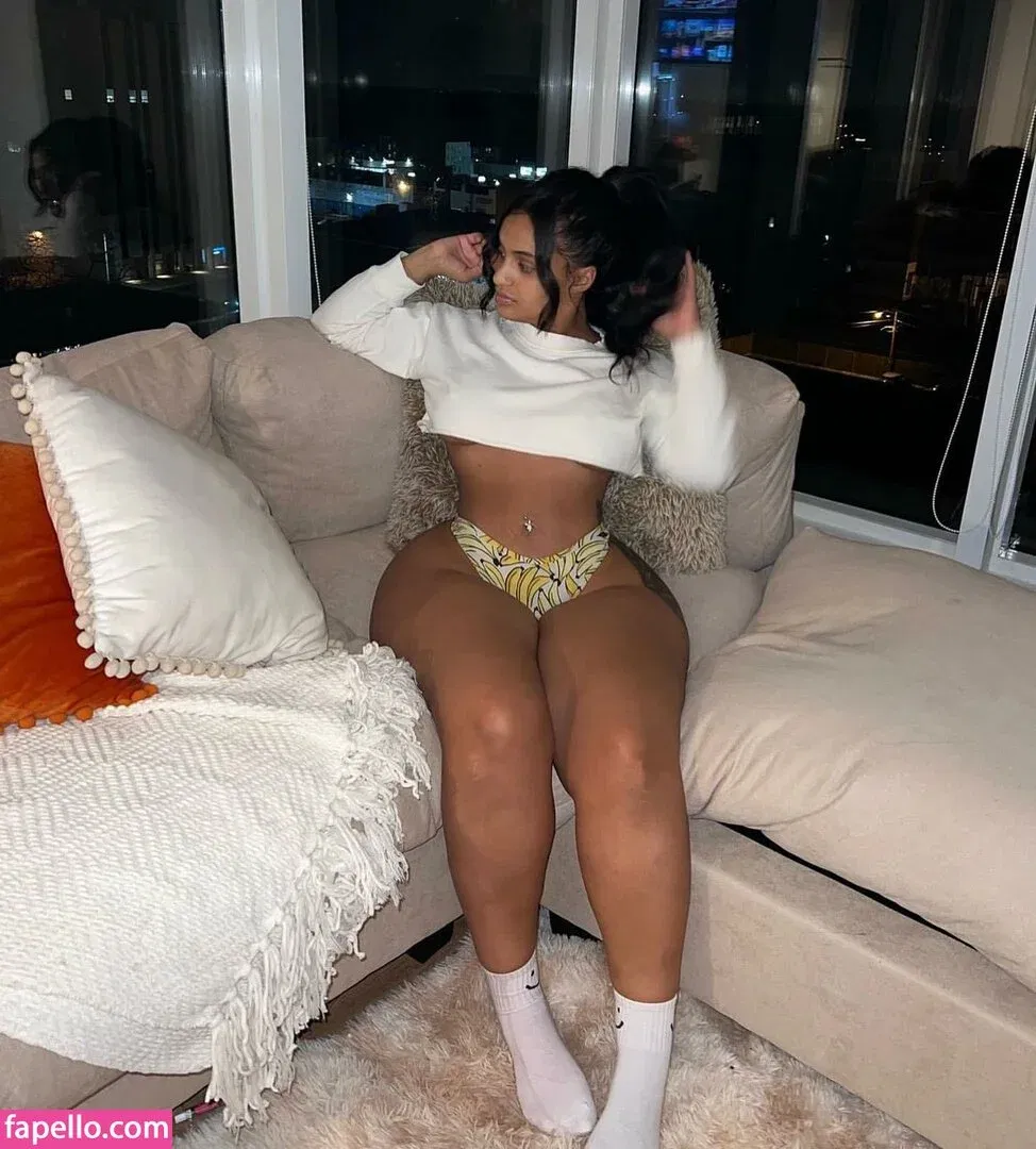 Princess A1naniee Onlyfans Photo Gallery 