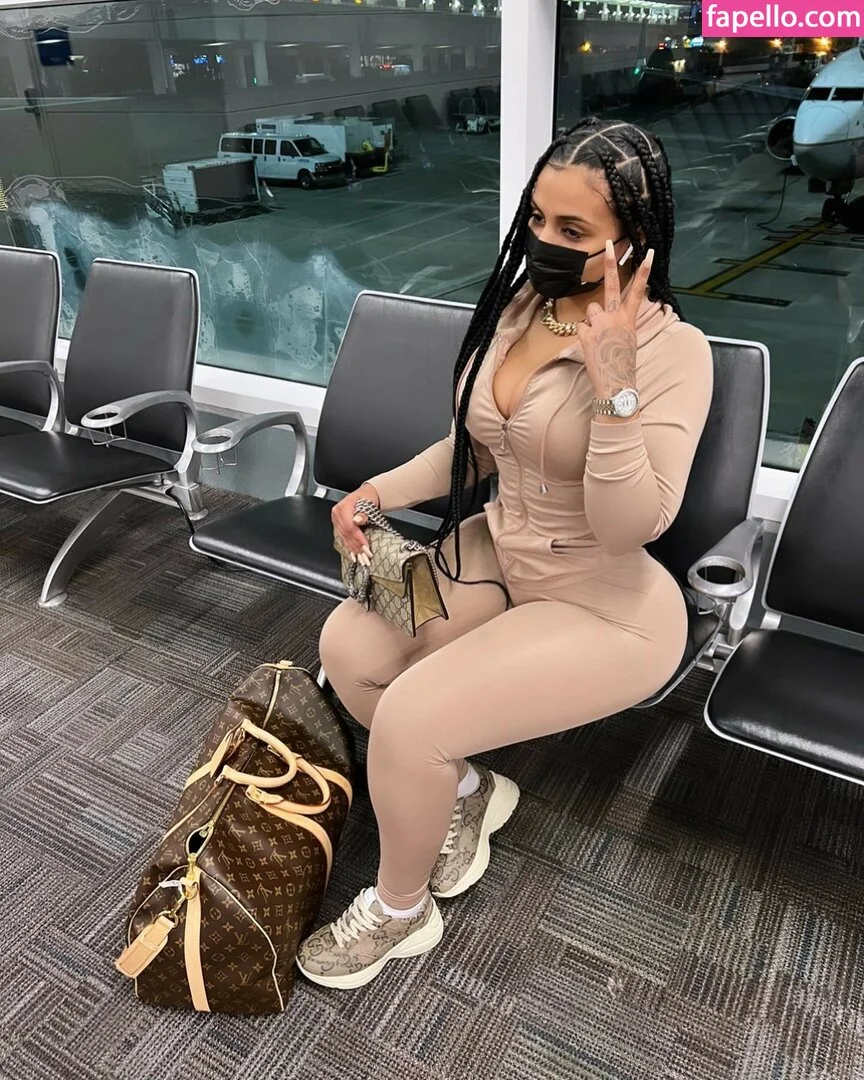 Princess A1naniee Onlyfans Photo Gallery 