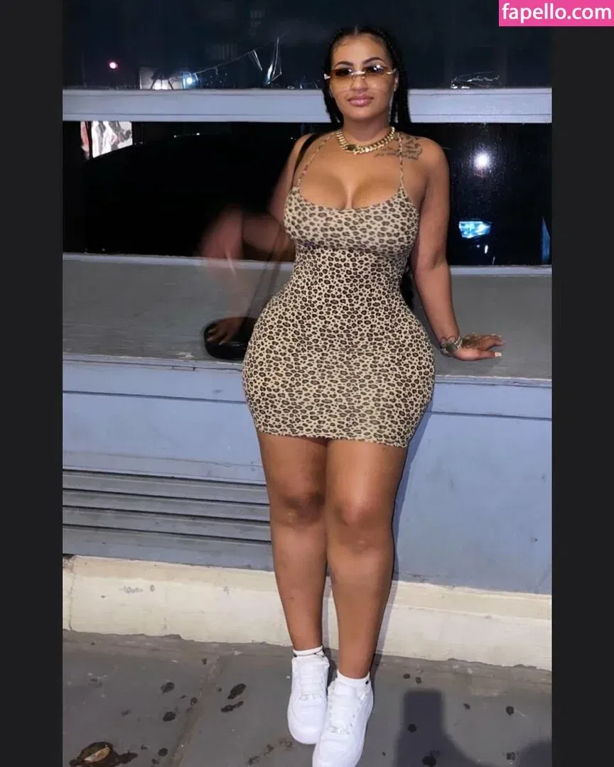 Princess A1naniee Onlyfans Photo Gallery 