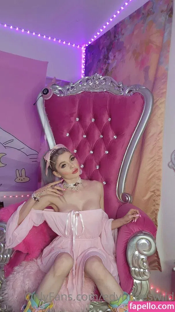 edynx Onlyfans Photo Gallery 