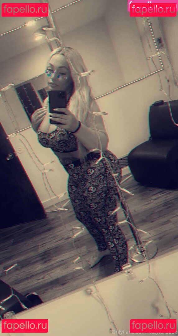 xtaylor206x / xtaylorx26 Onlyfans Photo Gallery 