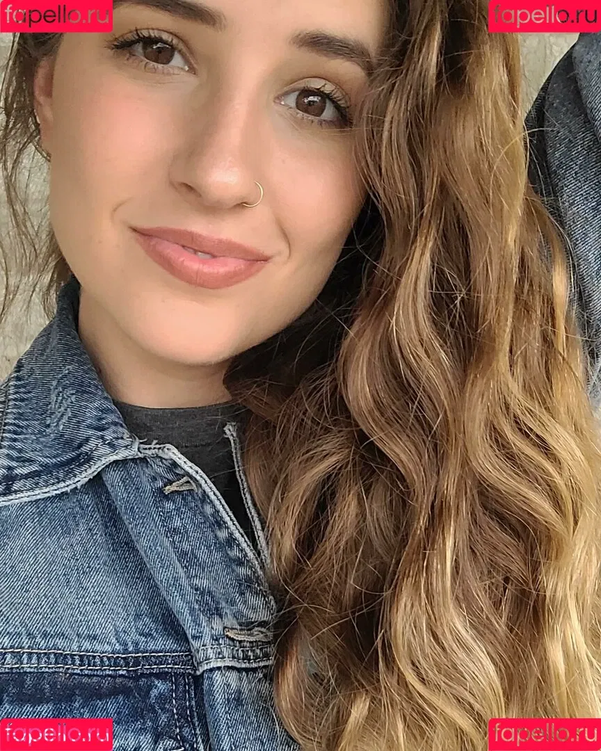 Lizzie All Day Onlyfans Photo Gallery 