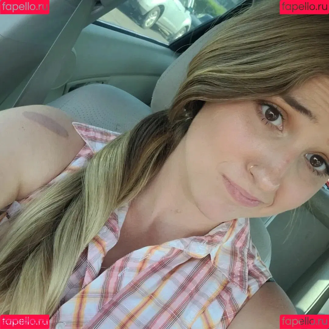 Lizzie All Day Onlyfans Photo Gallery 