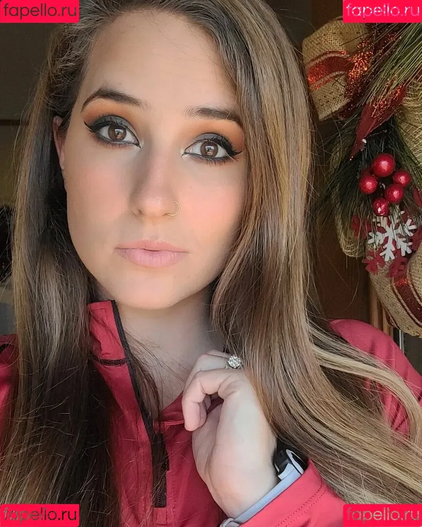 Lizzie All Day Onlyfans Photo Gallery 