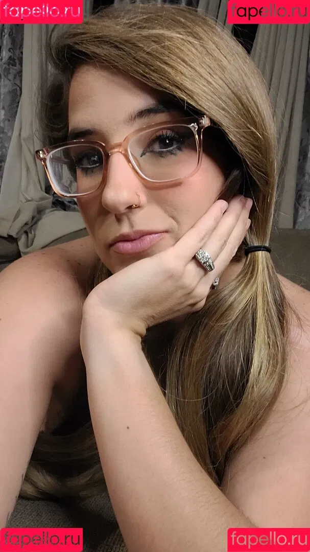 Lizzie All Day Onlyfans Photo Gallery 