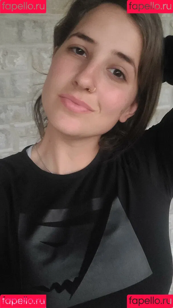 Lizzie All Day Onlyfans Photo Gallery 