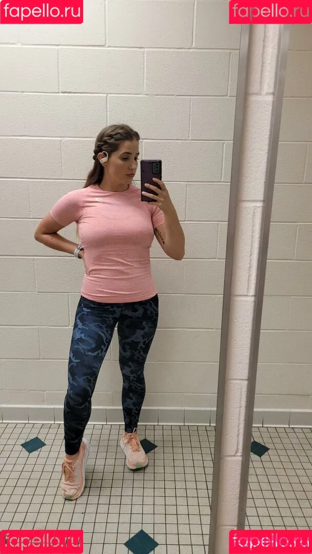 Lizzie All Day Onlyfans Photo Gallery 